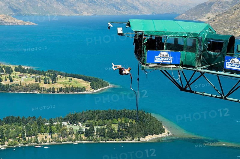 Bungee-jump