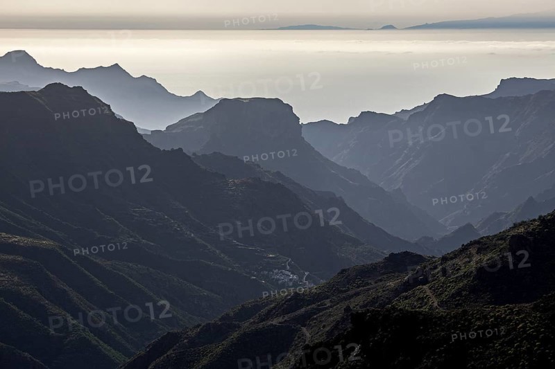 View from Roque Bentayga towards the mountains in the west of Gran Canaria