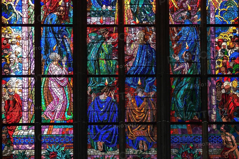 Glass window