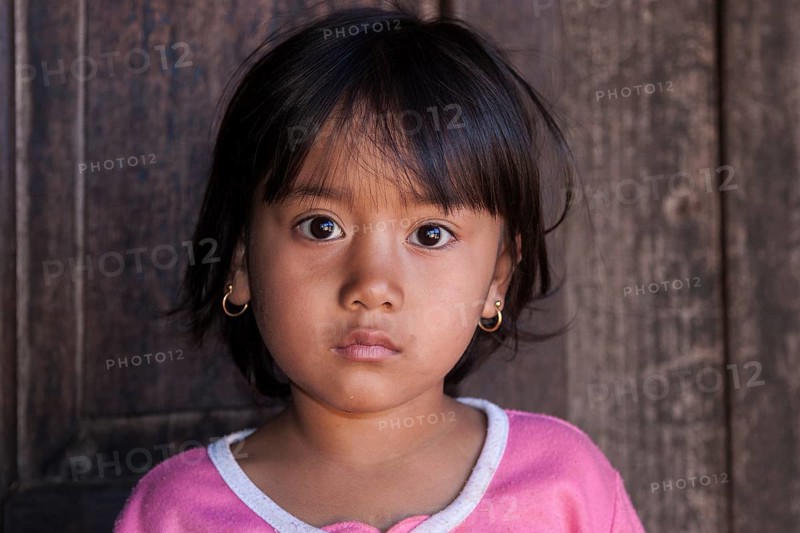 Girls from the Palaung tribe