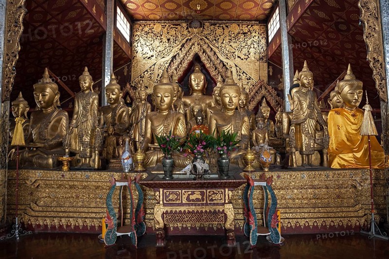 Bronze Buddha statues at Wat Jong Kham