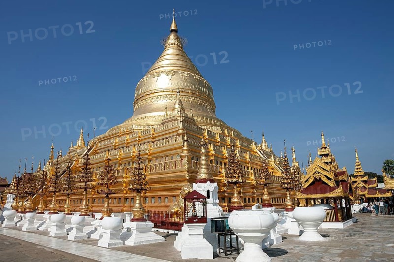 Golden stupa of Shwezigon Pagoda