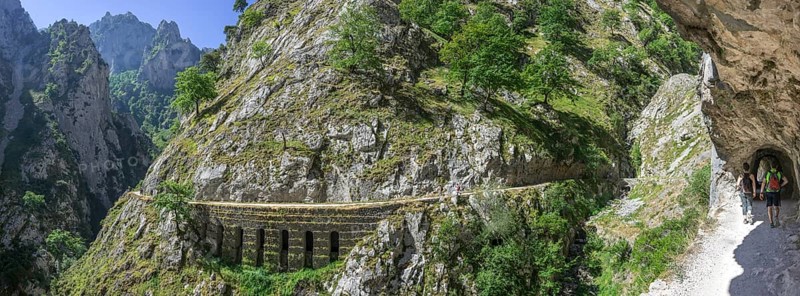 Hiking path through the Cares Gorge