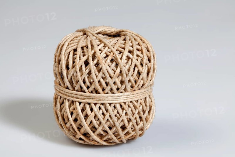 Packing string