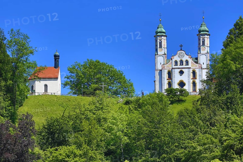 Holy Cross Church with Leonhard Chapel