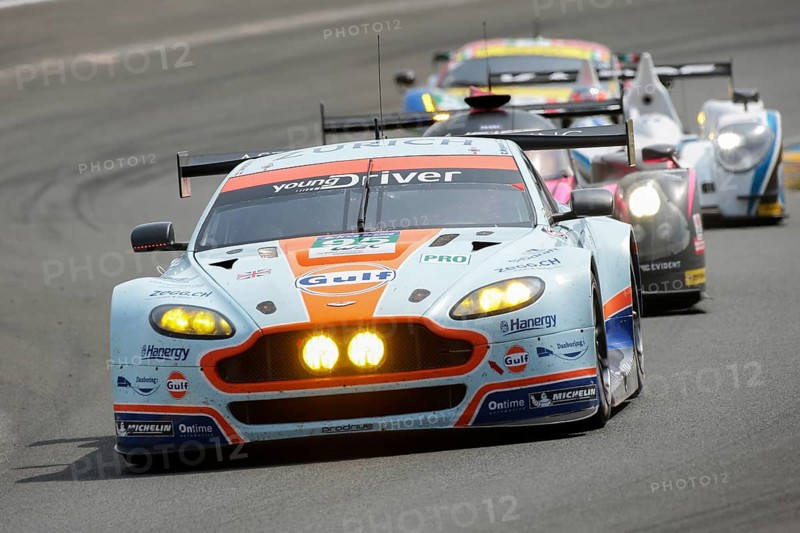 Aston Martin Vantage V8 Aston Martin Racing