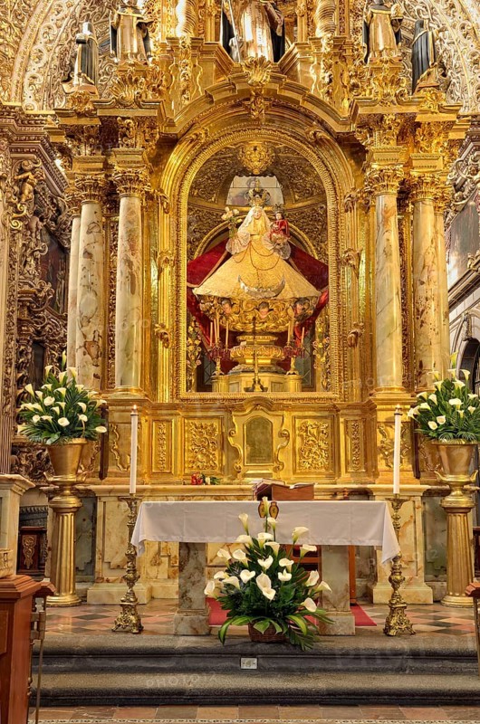 Rosary Chapel in the Santo Domingo Church