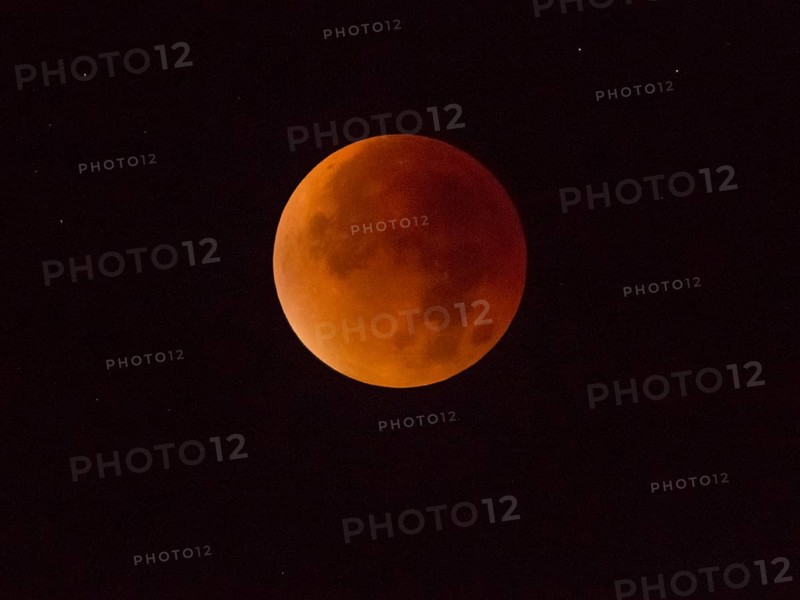 Total lunar eclipse