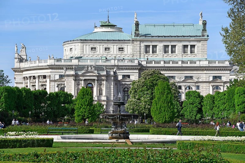 Volksgarten at Burgtheater