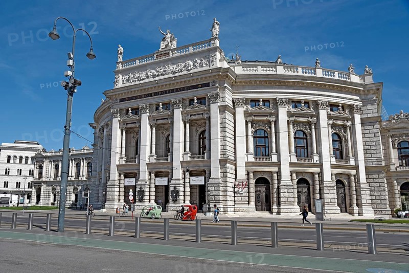 Hofburgtheater an Wiener Ringstrasse