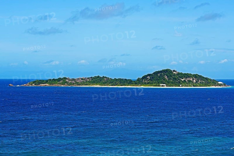 Private island Cousine
