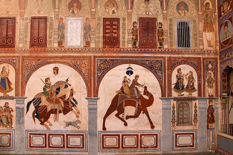 Murals in the courtyard of the Dr. Ramnath A. Podar Haveli Museum