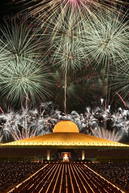 Fireworks at Wat Phra Dhammakaya
