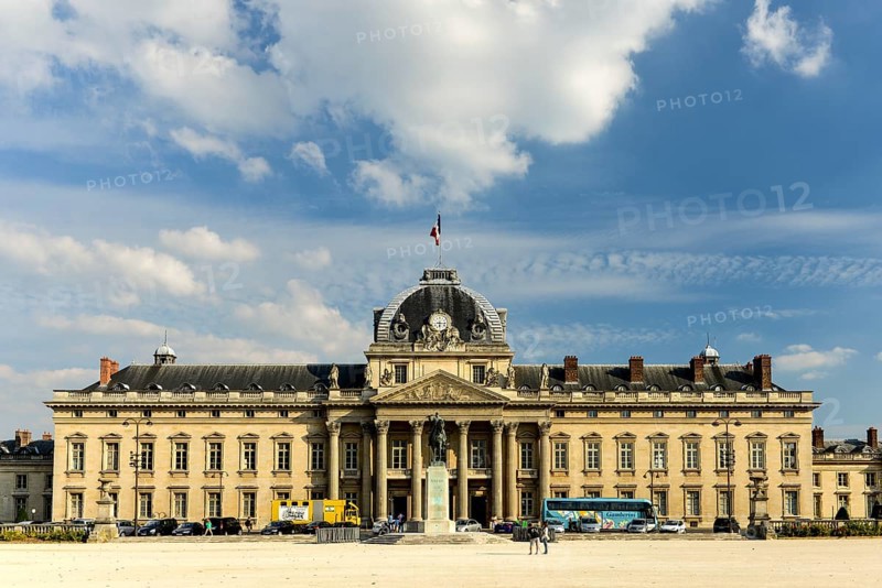Ecole Militaire