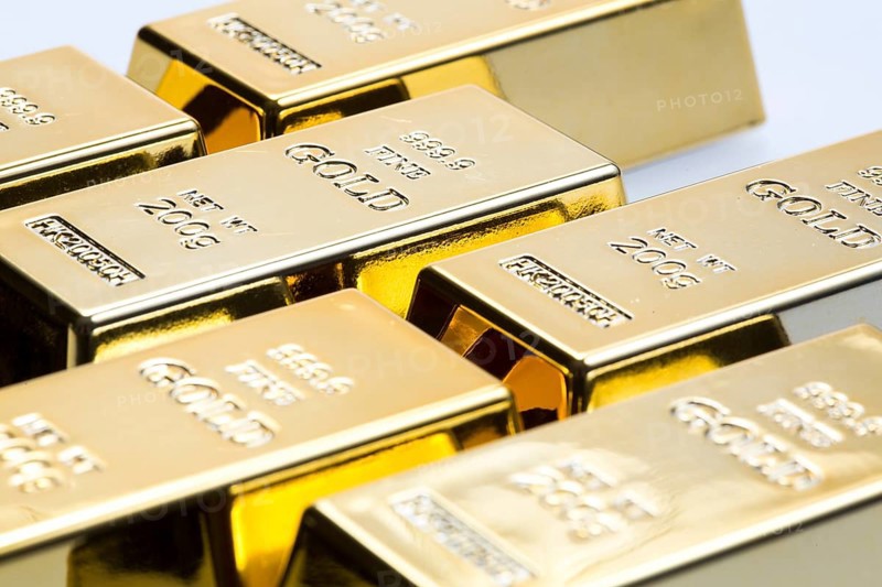 Several 200g gold bars