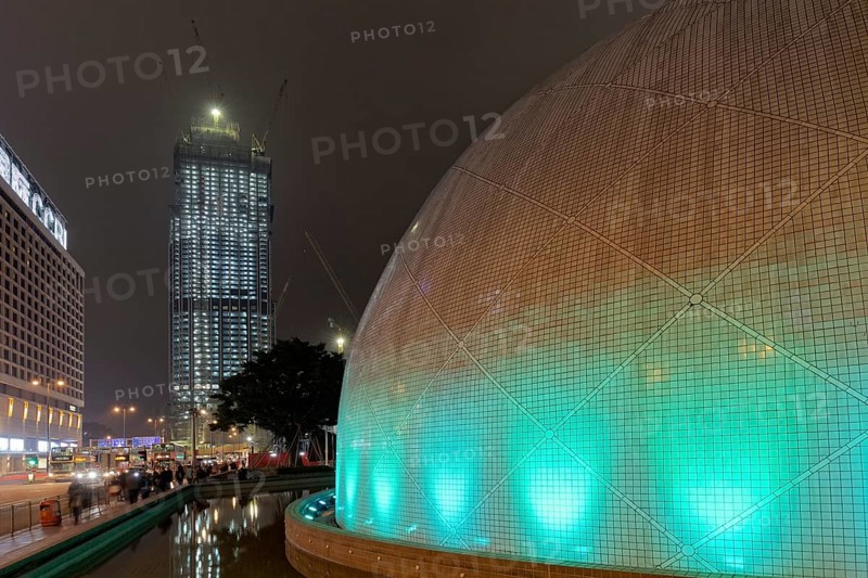 Hong Kong Space Museum and Salisbury Road at night