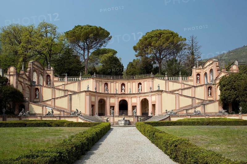 Staircase in the garden of Palazzo Bettoni in Bogliaco