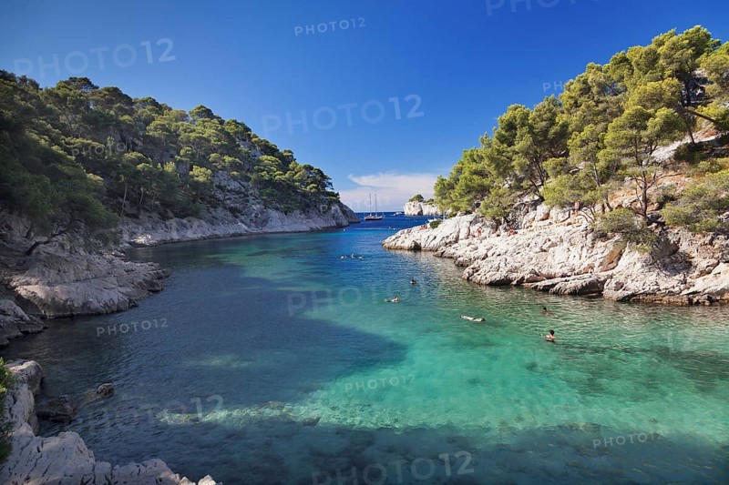 Les Calanques bay