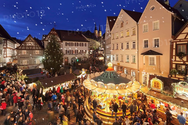 Christmas market on the main road