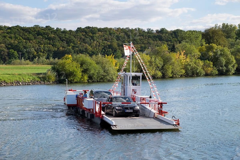 Main river ferry in Obereisenheim