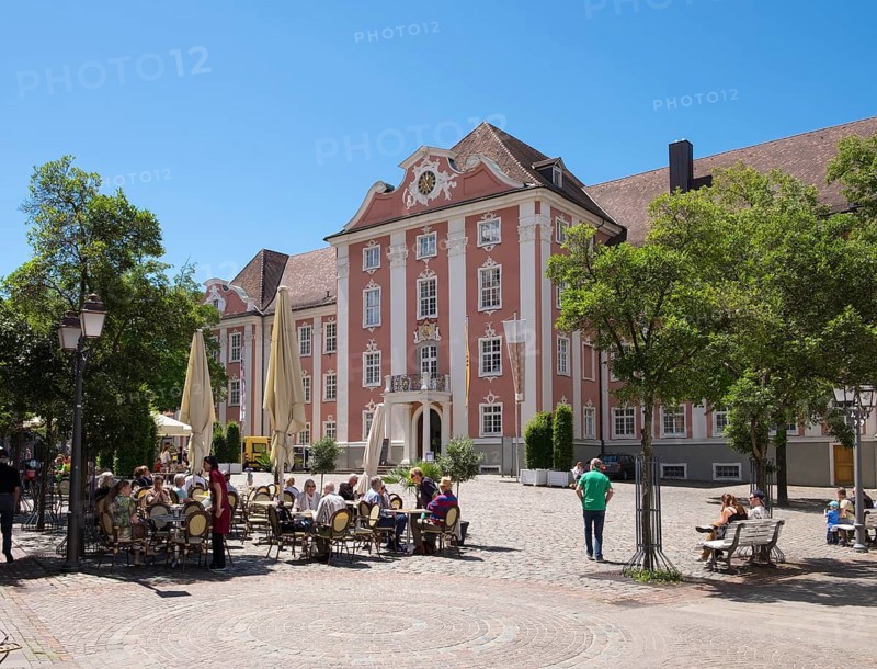 Neues Schloss or New Castle