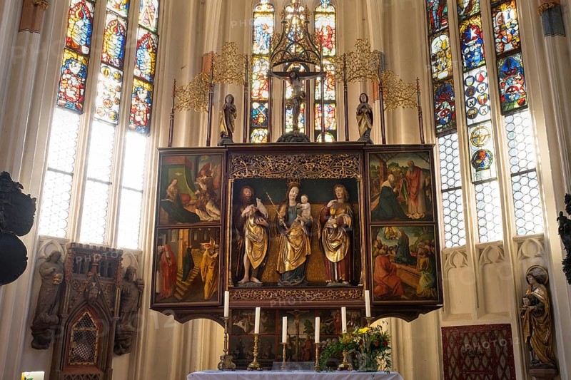 High altar by Fritz Holzschuher