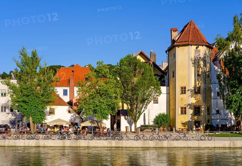 Skirt tower at Isar promenade