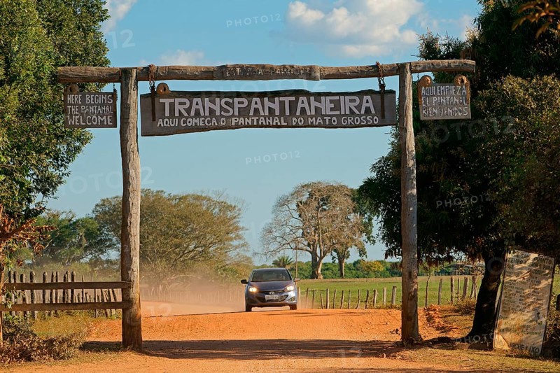 Transpantaneira road leading into the Pantanal