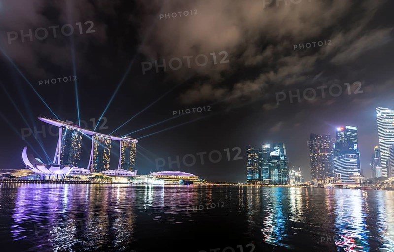 Laser show at the Marina Bay Sands Hotel and downtown area