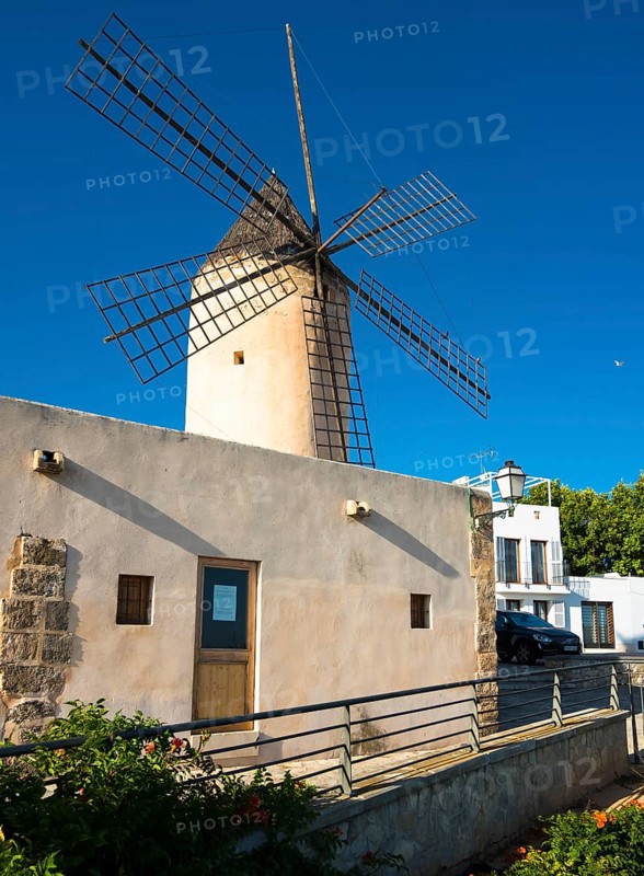 Historic windmill of Es Jonquet