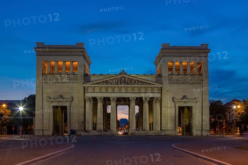 Propylaea Konigsplatz at dusk