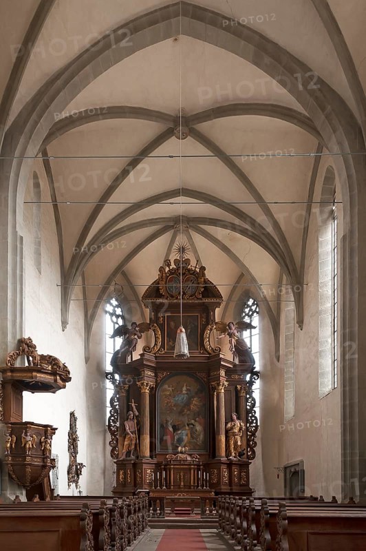 Interior with Baroque high altar and pulpit of the former monastery Kreuzthal-Maria Burghausen