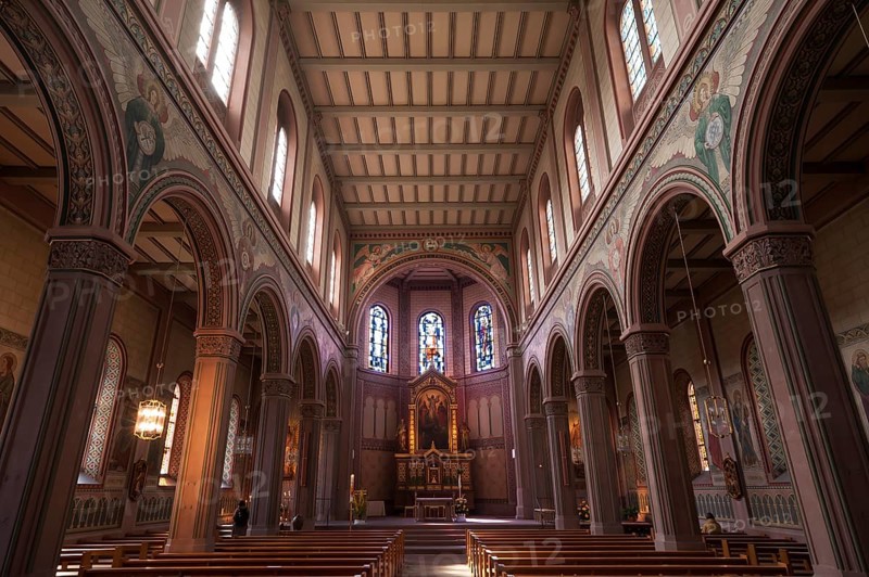 Chancel and wooden ceiling of the Saints Peter and Paul Church