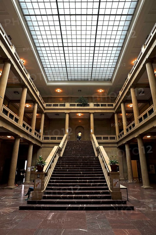 Entrance hall with staircase