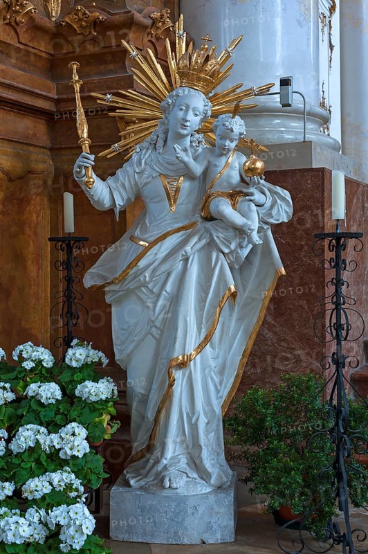 Madonna sculpture with baby Jesus in the Baroque Marienmunster