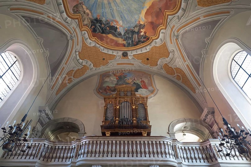 Organ loft