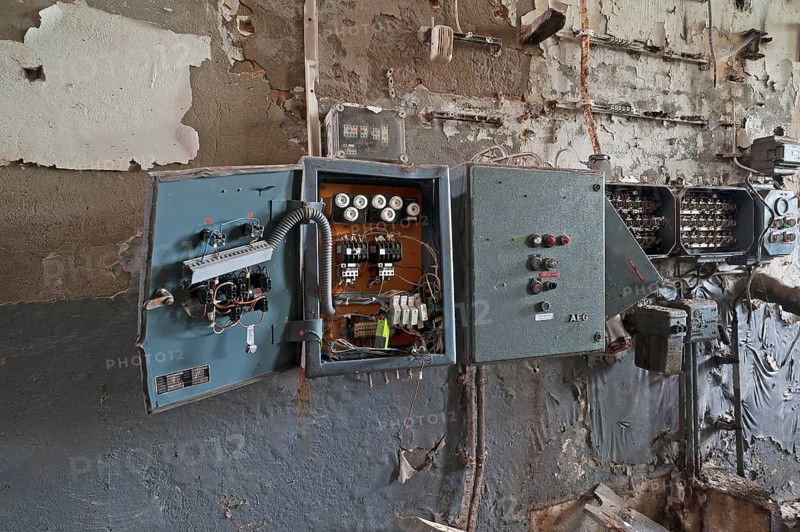 Ramshackle fuse boxes in a former brewery