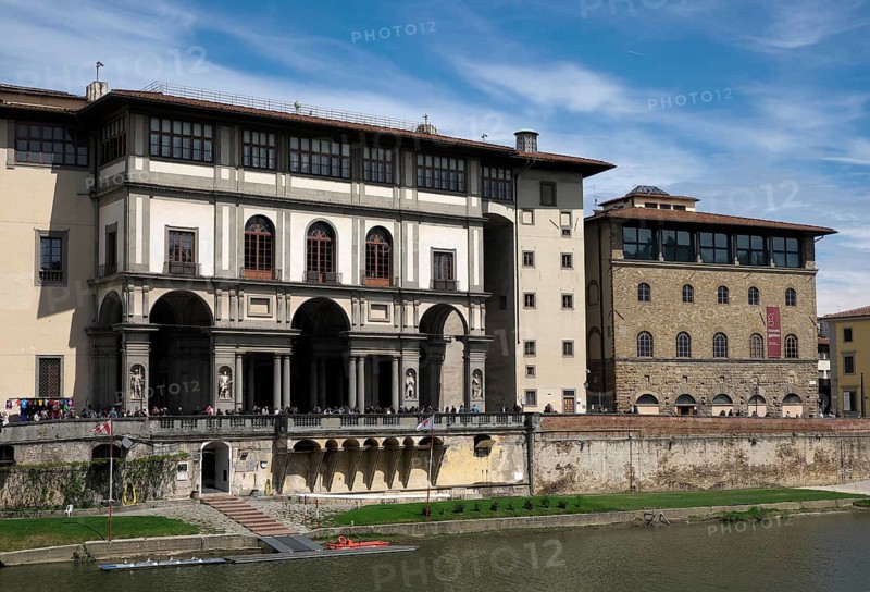 The Uffizi Gallery and the Museo Galileo on the banks of the Arno