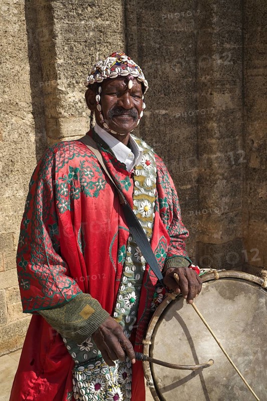 Drummer in front of the Necropolis of Chellah