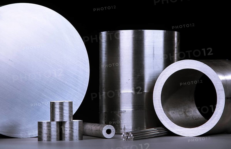 Stainless steel rods and tubes