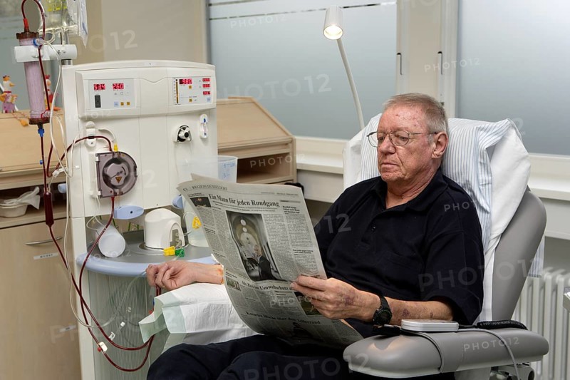 Patient during outpatient dialysis in the dialysis center of the Dominikus Krankenhaus hospital