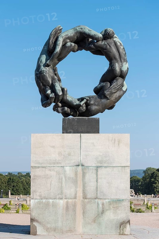 Bronze sculpture Wheel of Life by Gustav Vigeland