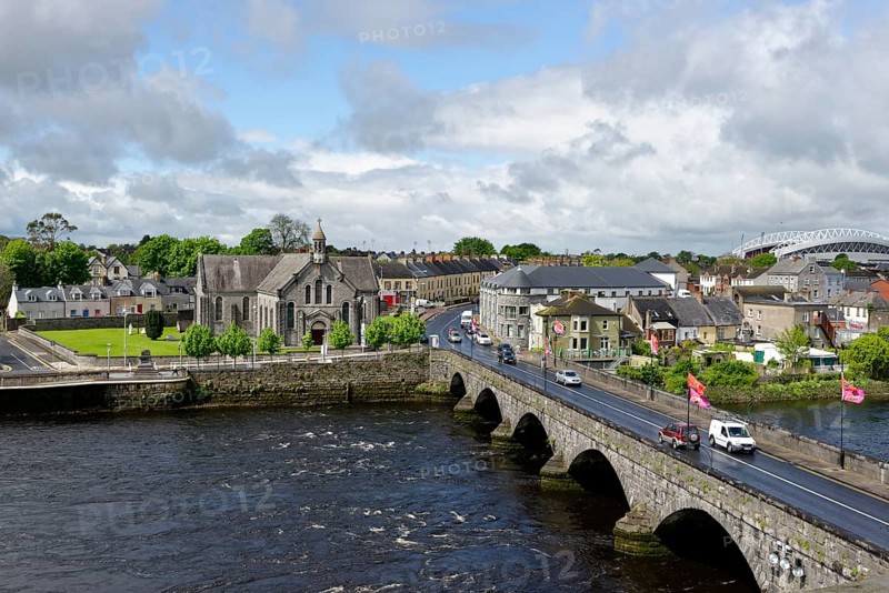 View of Thomondgate