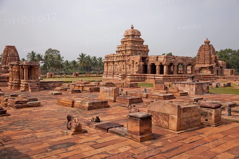 Temple building from the Chalukya dynasty