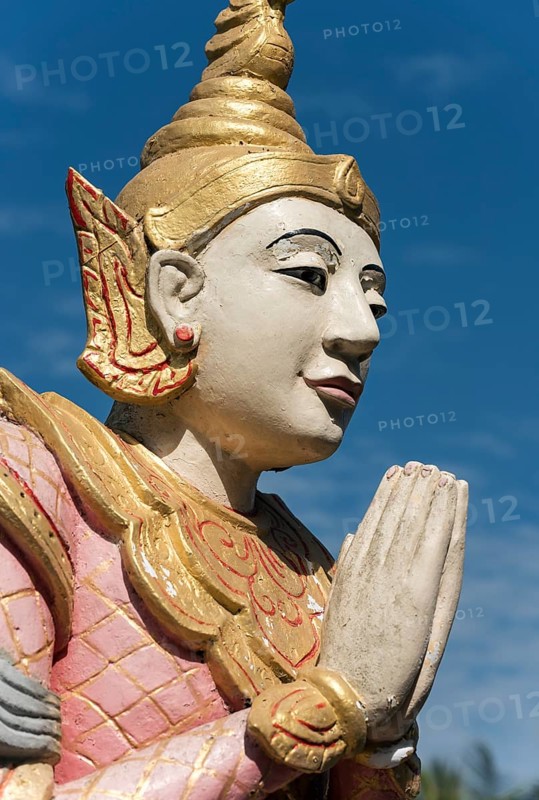 Nat deity statue