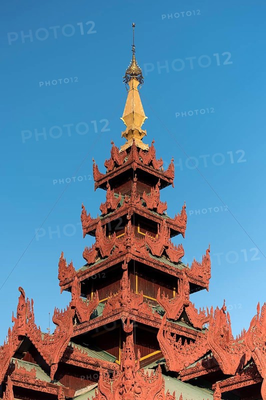 Ornate roof of the prayer hall at Shwedagon Pagoda