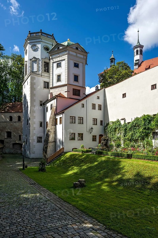 Grosser and Kleiner Wasserturm water towers