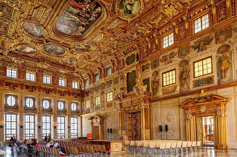 Golden Hall with coffered ceiling and portals