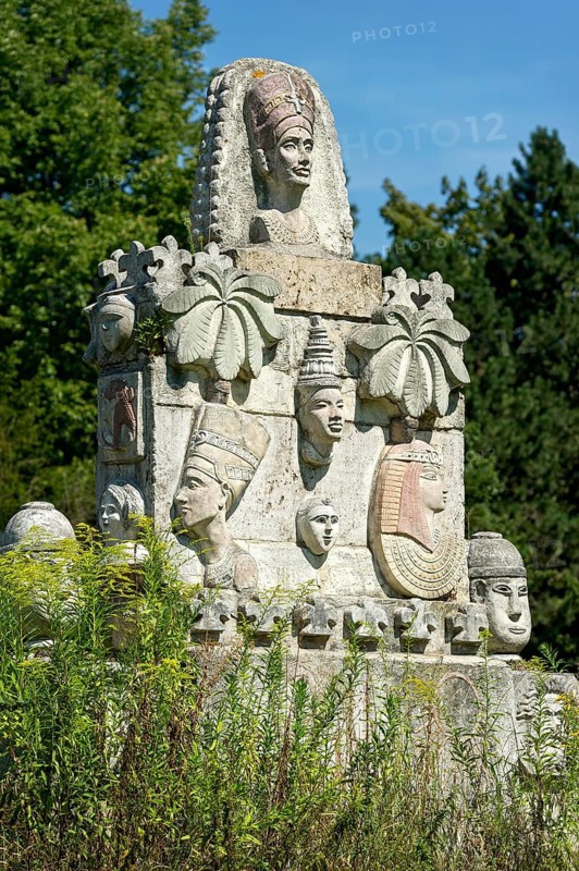 Grotesque sculptures in mixed styles of several epochs by Max Buchhauser