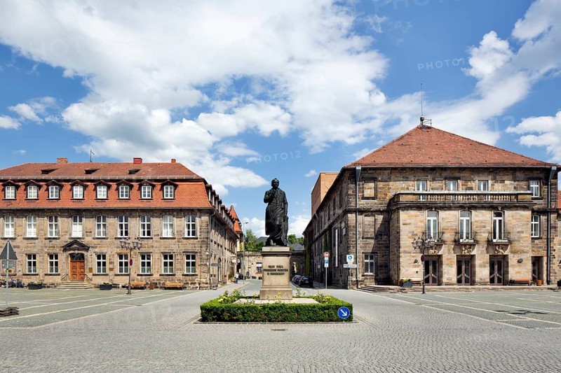Town house and Bayreuth civic hall with Jean-Paul Memorial